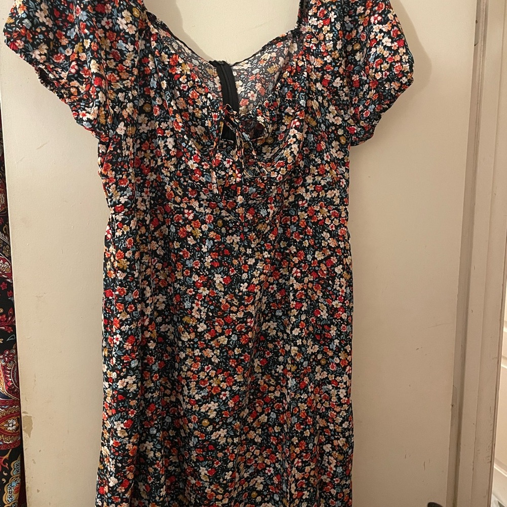 SHEIN Curve Multicolor Floral Dress